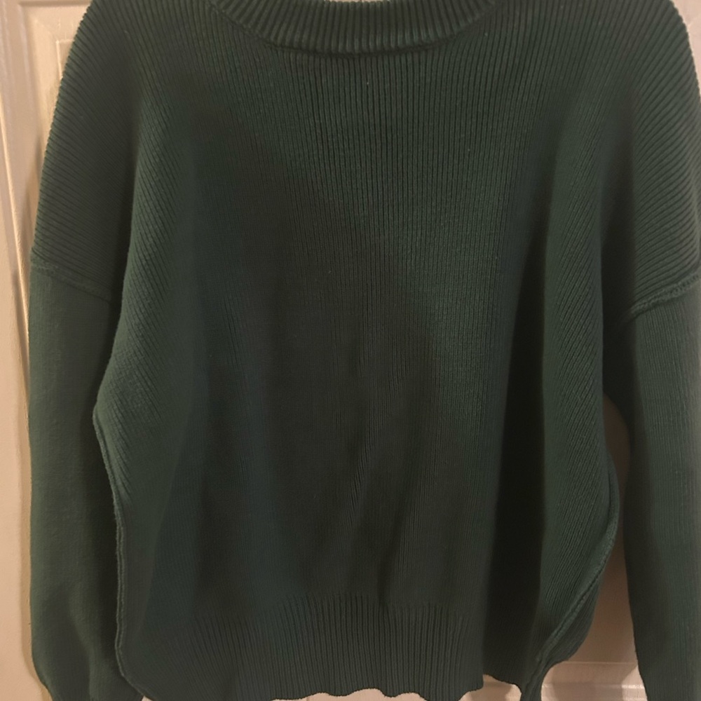 Zenana Outfitters Green Knit Crew Neck Sweater